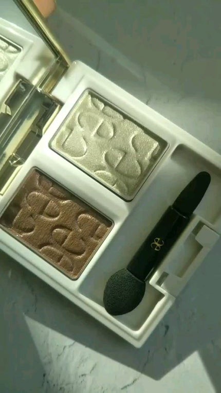 エレガンス エタンセル アルモニーアイズ/Elégance/アイシャドウパレットの人気ショート動画