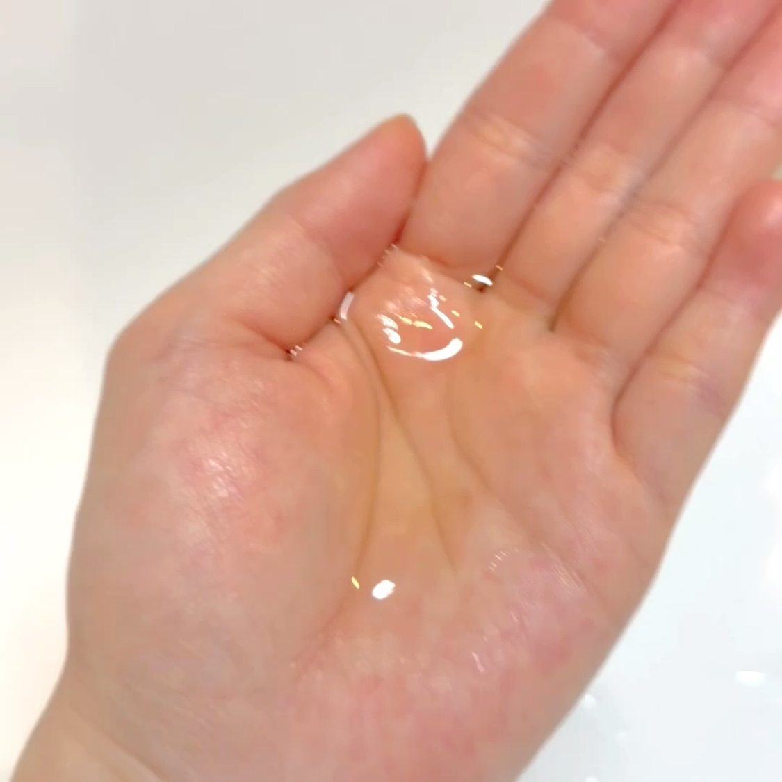 セーフミー リリーフモイスチャー クレンジングオイル/make prem/オイルクレンジングの動画クチコミ4つ目