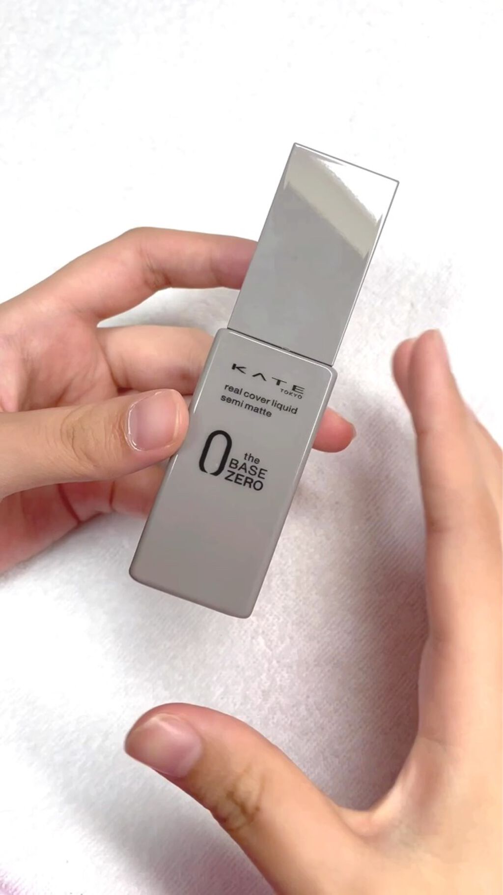 リアルカバーリキッド（セミマット）/KATE/リキッドファンデーションの人気ショート動画