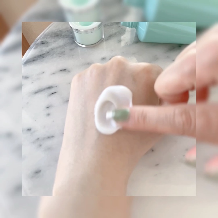 Ⅲ フェイスローション Ｌ/NOV/化粧水の動画クチコミ3つ目