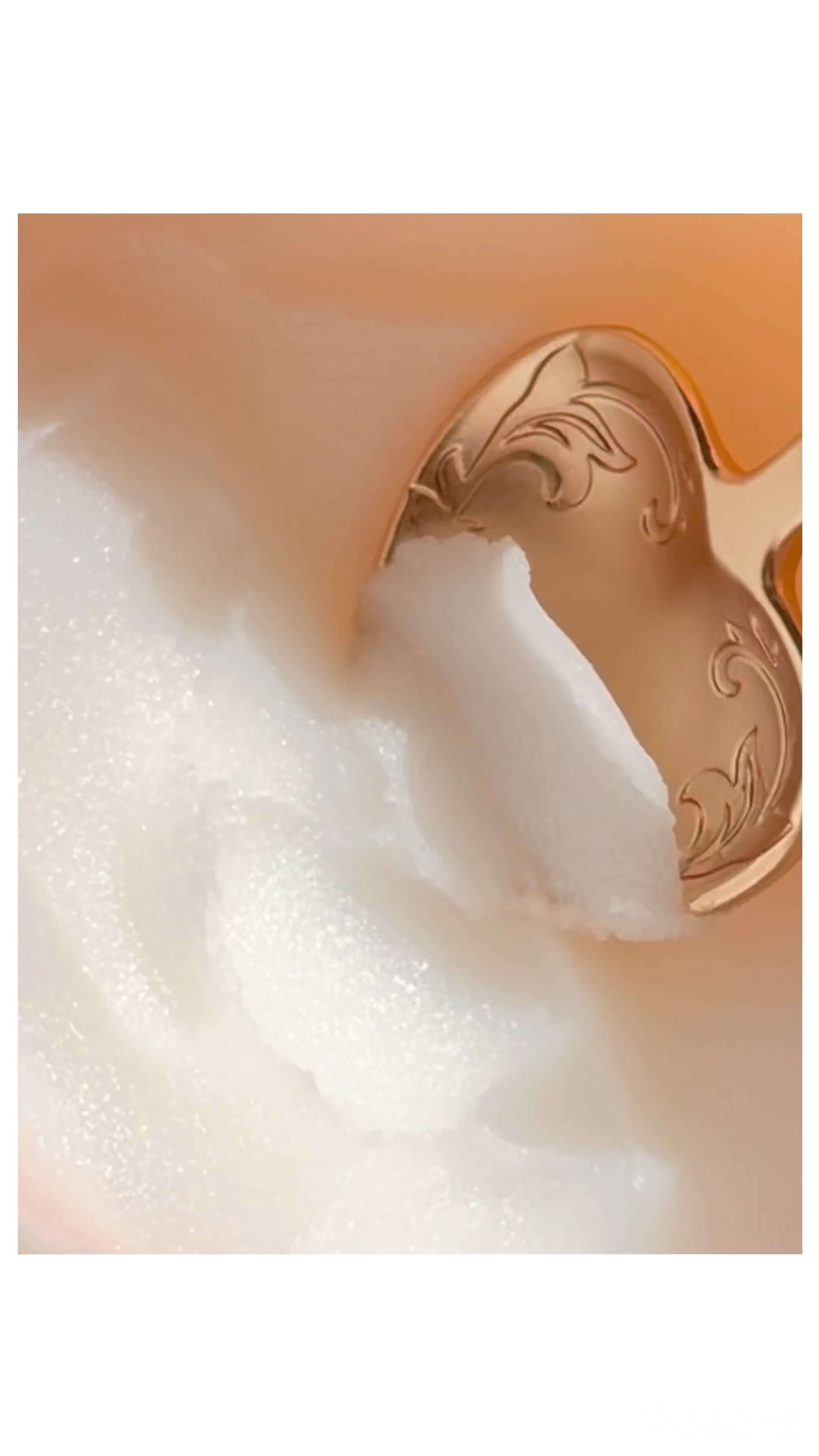 ボディ スムーザー /ハウス オブ ローゼ/ボディスクラブの動画クチコミ1つ目