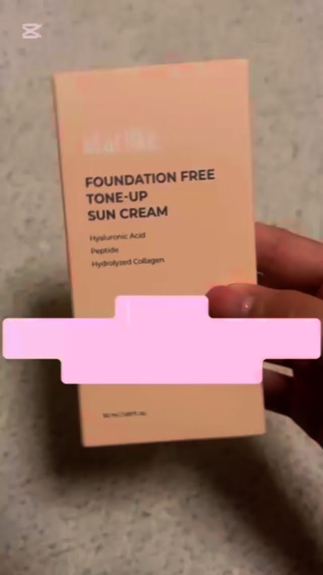 ノーファンデトーンアップ日焼け止め/STARLIKE/日焼け止めクリームを使ったクチコミ（1枚目）