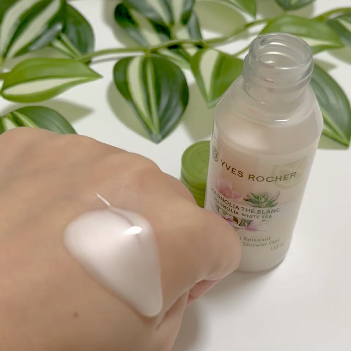 バス&シャワージェル /イヴ・ロシェ/ボディソープを使ったクチコミ（2枚目）