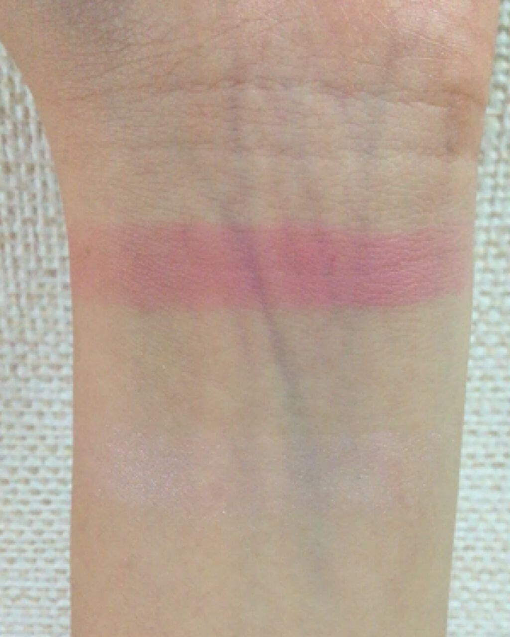 マット＆クリスタルチークス/キャンメイク/パウダーチークの動画クチコミ1つ目