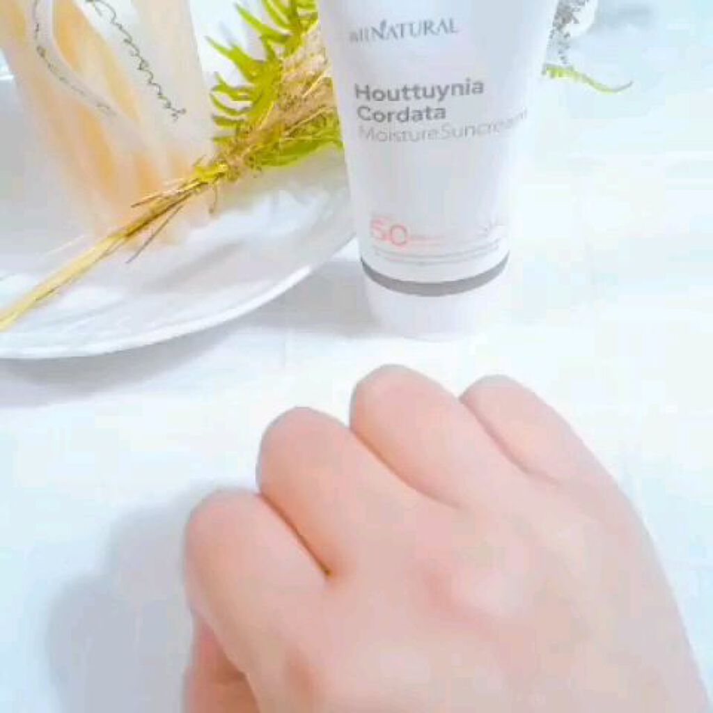 HCモイスチャーサンクリーム/allNATURAL/日焼け止めクリームを使ったクチコミ（3枚目）