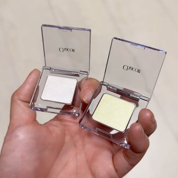 マルチカラーバリエーション スパークル/チャコット・コスメティクス/単色アイシャドウを使ったクチコミ（3枚目）