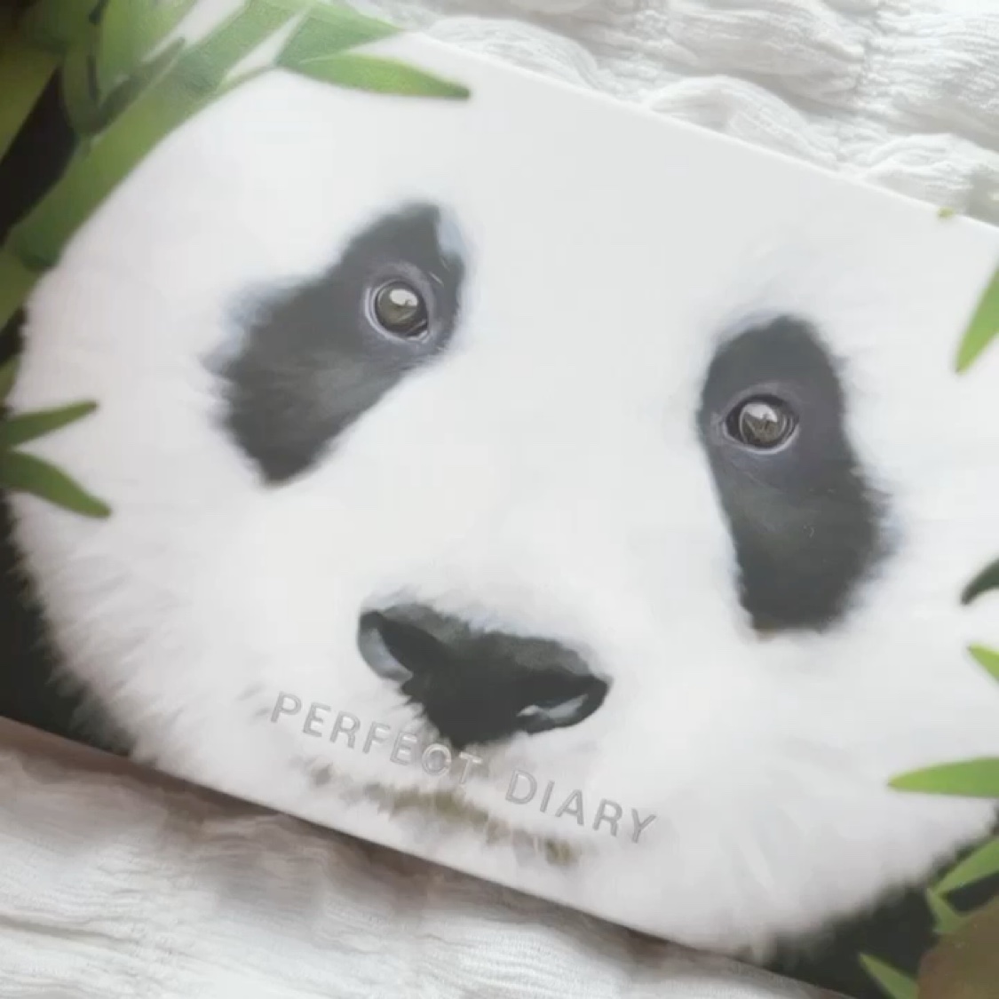 エクスプローラ12色 動物アイシャドウパレット/PERFECT DIARY/アイシャドウパレットを使ったクチコミ（3枚目）