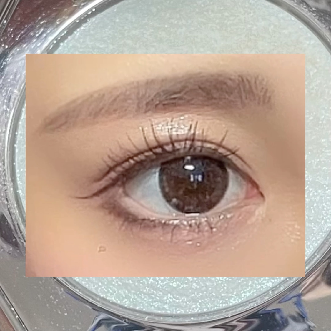 DIAMOND BOMB/FENTY BEAUTY BY RIHANNA/パウダーハイライトを使ったクチコミ（2枚目）