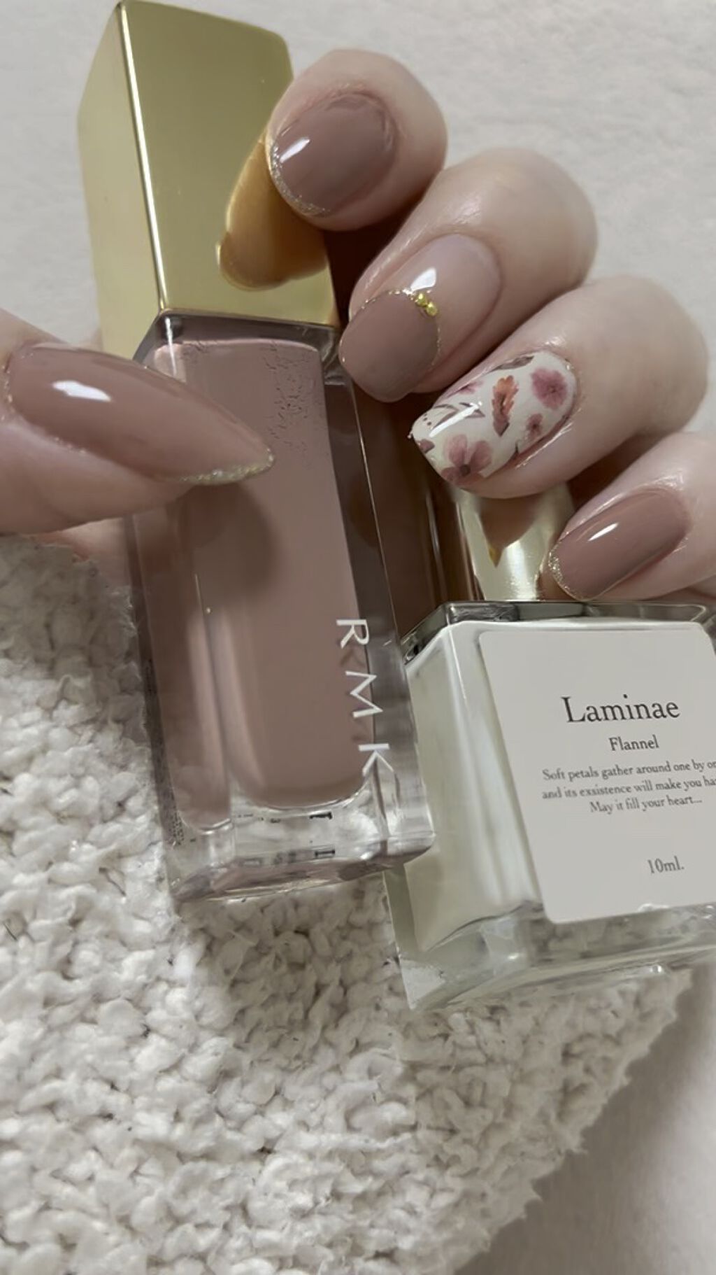 しずくネイルシール/キャンドゥ/ネイルシールの人気ショート動画