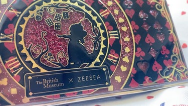 アリスドリームランドシリーズ 12色アイシャドウパレット（ZEESEA×大英博物館）/ZEESEA/アイシャドウパレットを使ったクチコミ（8枚目）