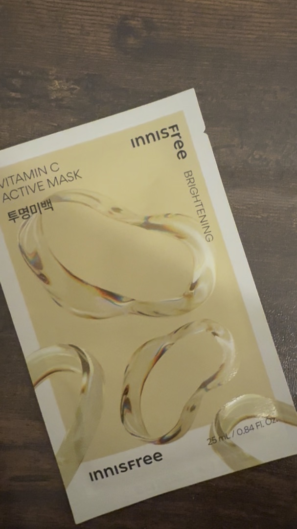 innisfree ビタミンCアクティブマスクのクチコミ「innisfree　イニスフリー　ビタミンCアクティブマスクを使用しました！

トロッとした素.....」（1枚目）