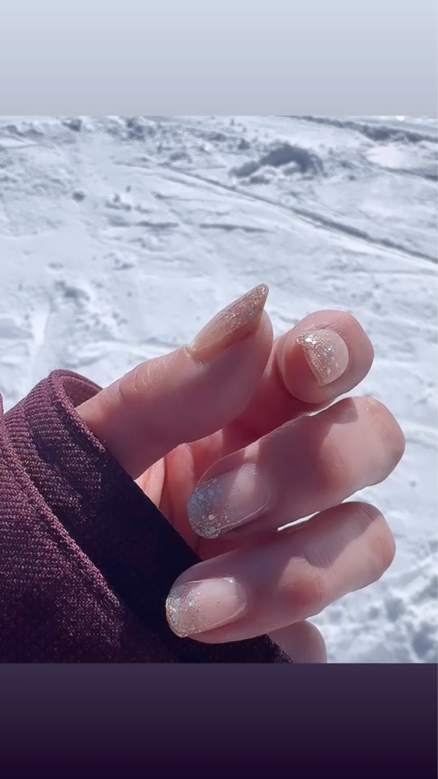 セミキュアジェルネイル（ハンド）/ohora/ネイルシールを使ったクチコミ（2枚目）