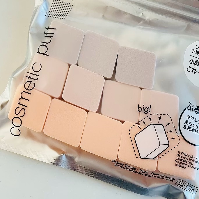 メイクアップスポンジ ダイヤモンド型/DAISO/パフ・スポンジの動画クチコミ2つ目