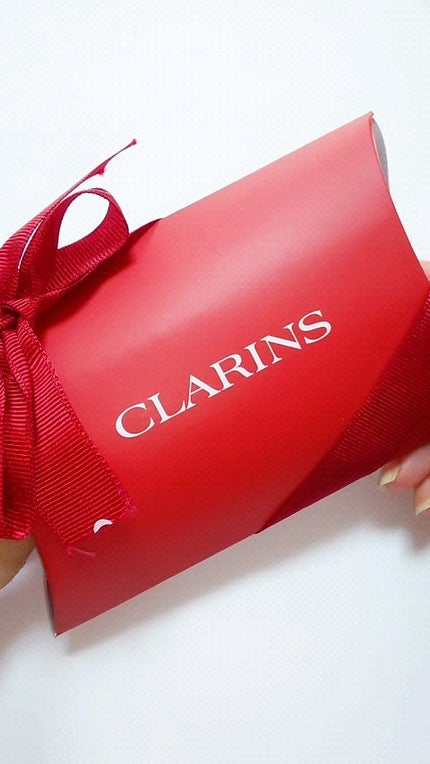 リップ オイル バーム/CLARINS/リップバームの人気ショート動画