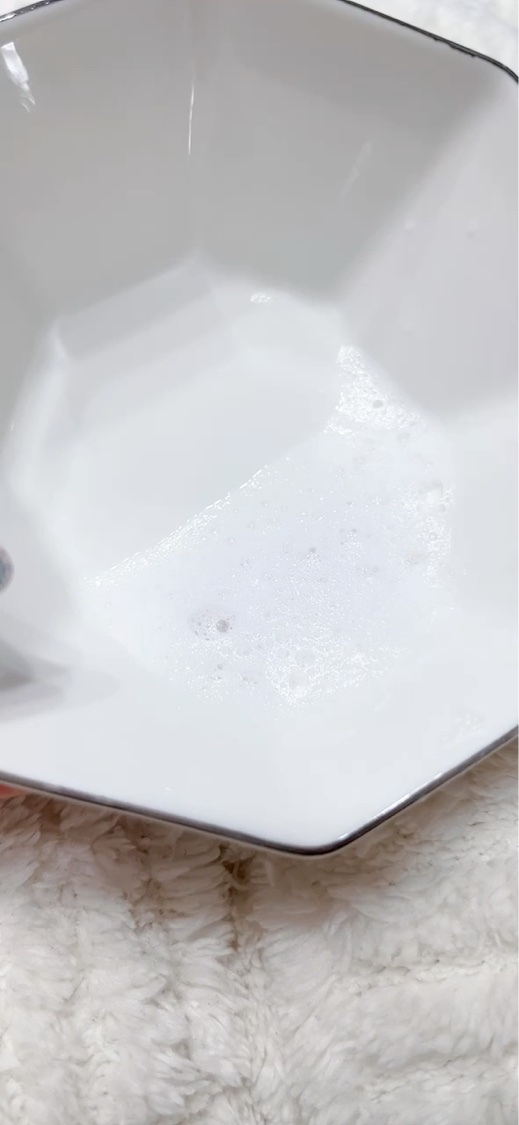 セラブルーチントーリトメントバーム/Epunol/ヘアバームの動画クチコミ4つ目