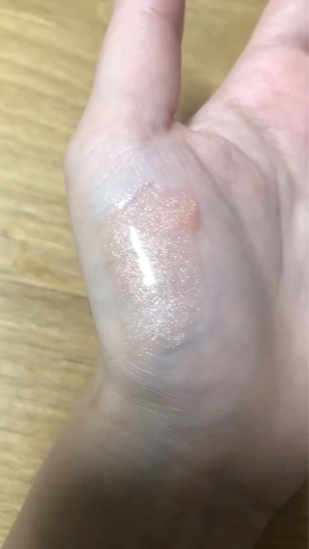 ピュア カラー エンヴィ グロス/ESTEE LAUDER/リップグロスの動画クチコミ2つ目