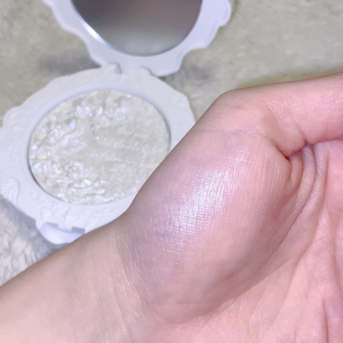 リトルエンジェル ハイライター/FlowerKnows/パウダーハイライトの動画クチコミ5つ目