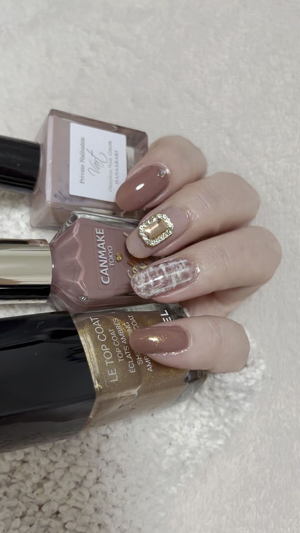 ヴェイル オリジナルネイルカラー/Vart/マニキュアの動画クチコミ1つ目