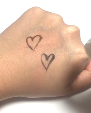 ラブ・ライナー リキッドアイライナーR3/ラブ・ライナー/リキッドアイライナーを使ったクチコミ(2枚目)