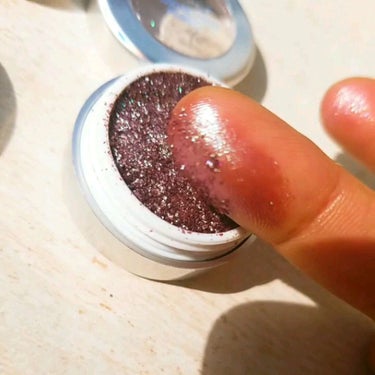 Metallist Sparkling Foiled Pigment/Touch In Sol/シングルアイシャドウの動画クチコミ1つ目