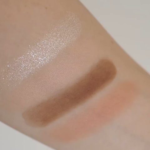 蝶影流光アイシャドウパレット/花西子/アイシャドウパレットの動画クチコミ2つ目