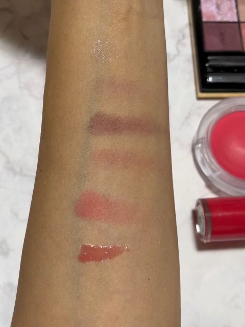 YSL ラブシャイン グロスプランパー/YVES SAINT LAURENT BEAUTE/リップグロスの動画クチコミ3つ目