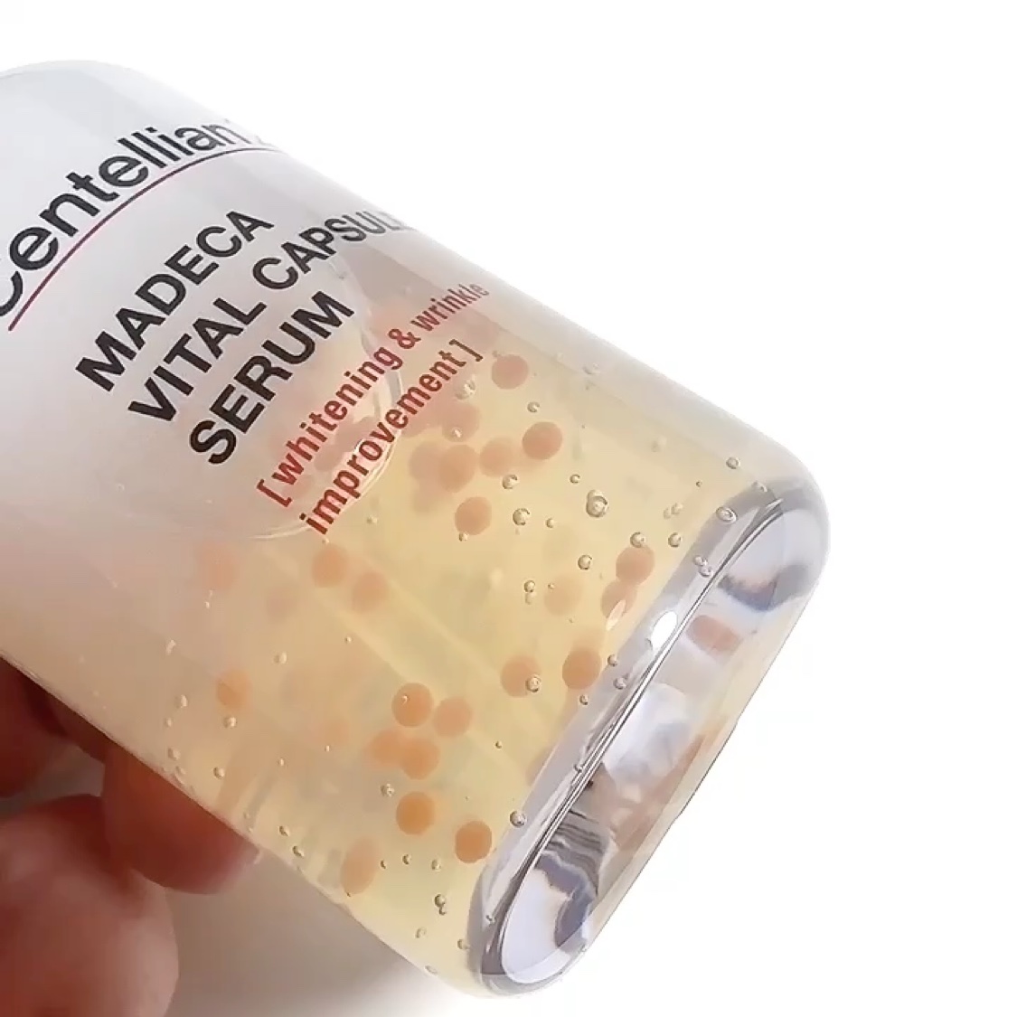 マデカバイタルカプセルセラム/センテリアン24/美容液を使ったクチコミ（2枚目）