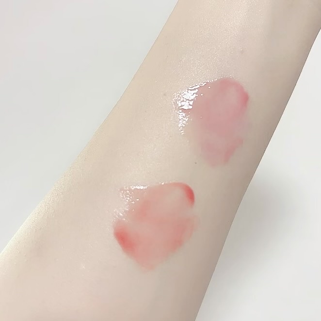 フィー 3Dボリューミンググロス/fwee/リップグロスを使ったクチコミ（3枚目）