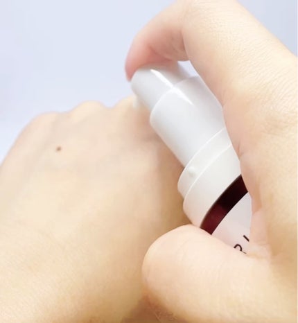 DR.WU トリレチノイド 1.5% セラムのクチコミ「朝起きて鏡を見て顔触ってびっくり🫨
DR.WUさまのXのCPで最新レチノール美容液(トリレチ.....」(2枚目)