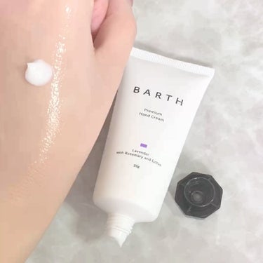 BARTH プレミアムハンドクリームのクチコミ「就寝中の集中保湿✦BARTHプレミアムハンドクリーム✦ラベンダーの香り

**********.....」（2枚目）