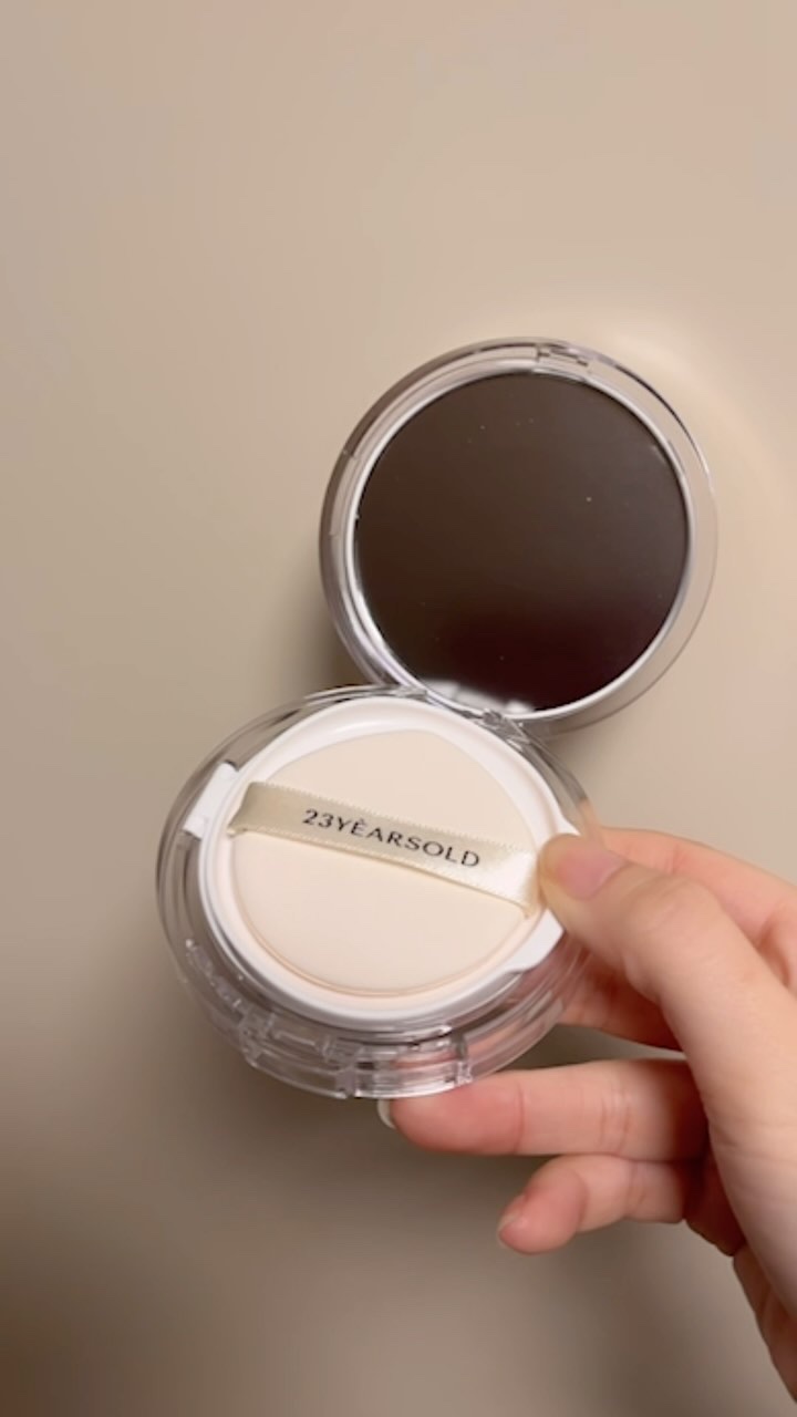 ダーマシンコンシーラー/23years old/リキッドコンシーラーを使ったクチコミ（1枚目）