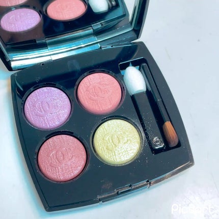 レ キャトル オンブル/CHANEL/アイシャドウパレットの人気ショート動画