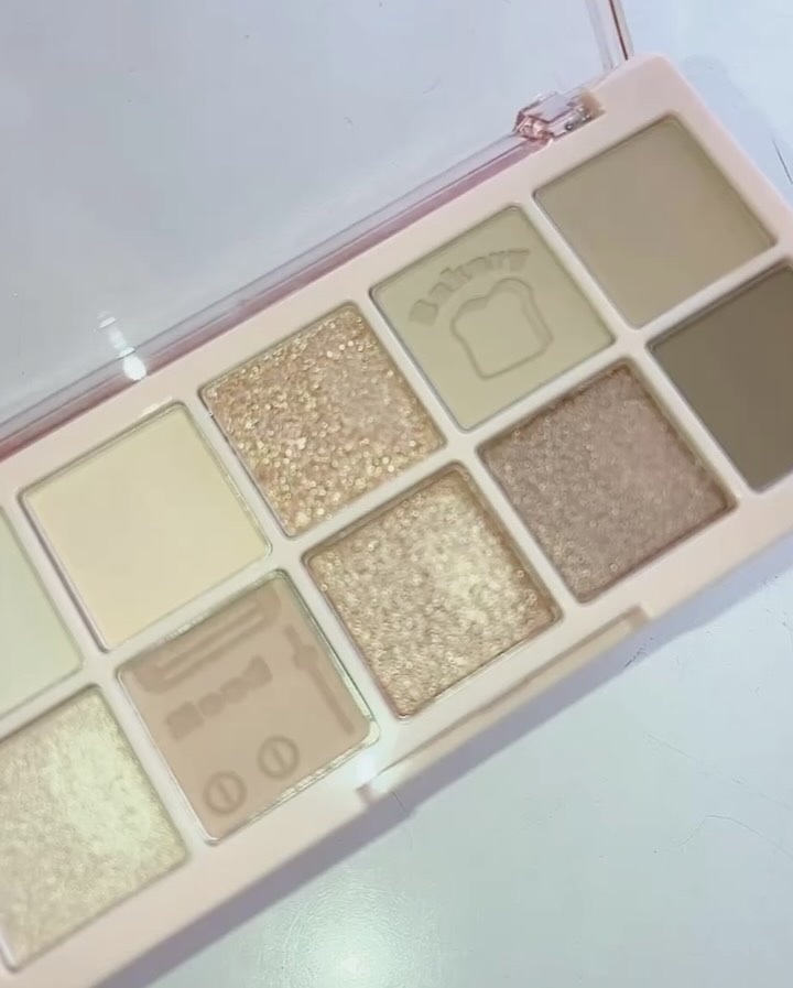 ムードアイズシャドウパレット/INGA/アイシャドウパレットの動画クチコミ3つ目