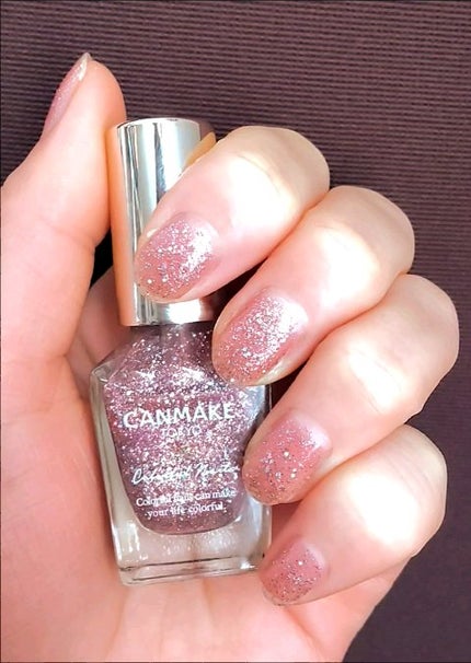 カラフルネイルズ/キャンメイク/マニキュアの人気ショート動画