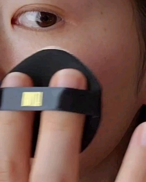 BIONIA コレクティングコンシーラー/コラリッチ/コンシーラーを使ったクチコミ（2枚目）