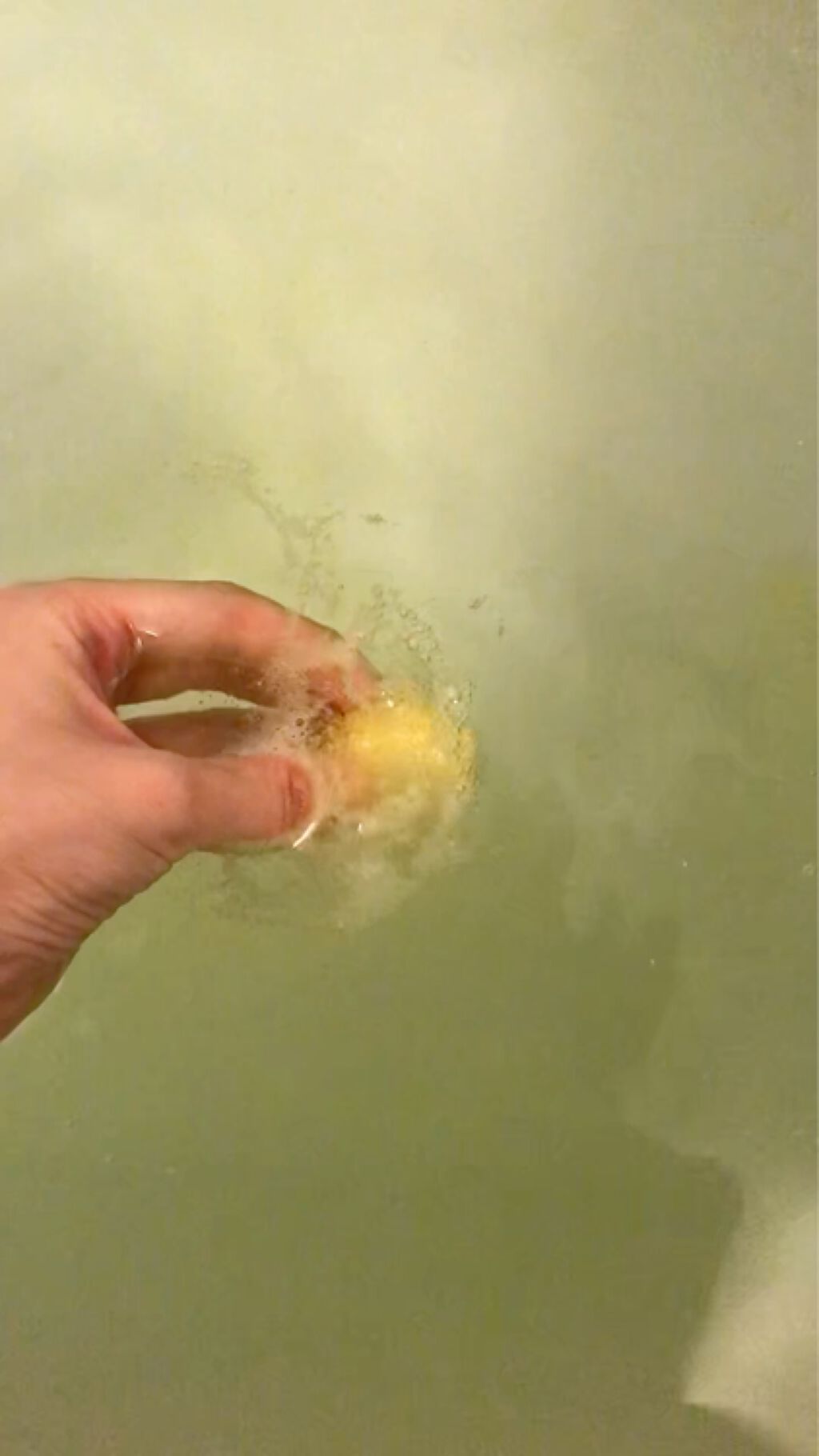 Furo RESORT SPICY DAYS（フューロリゾート　スパイシーデイズ）/Furo/無機塩系入浴剤の動画クチコミ5つ目