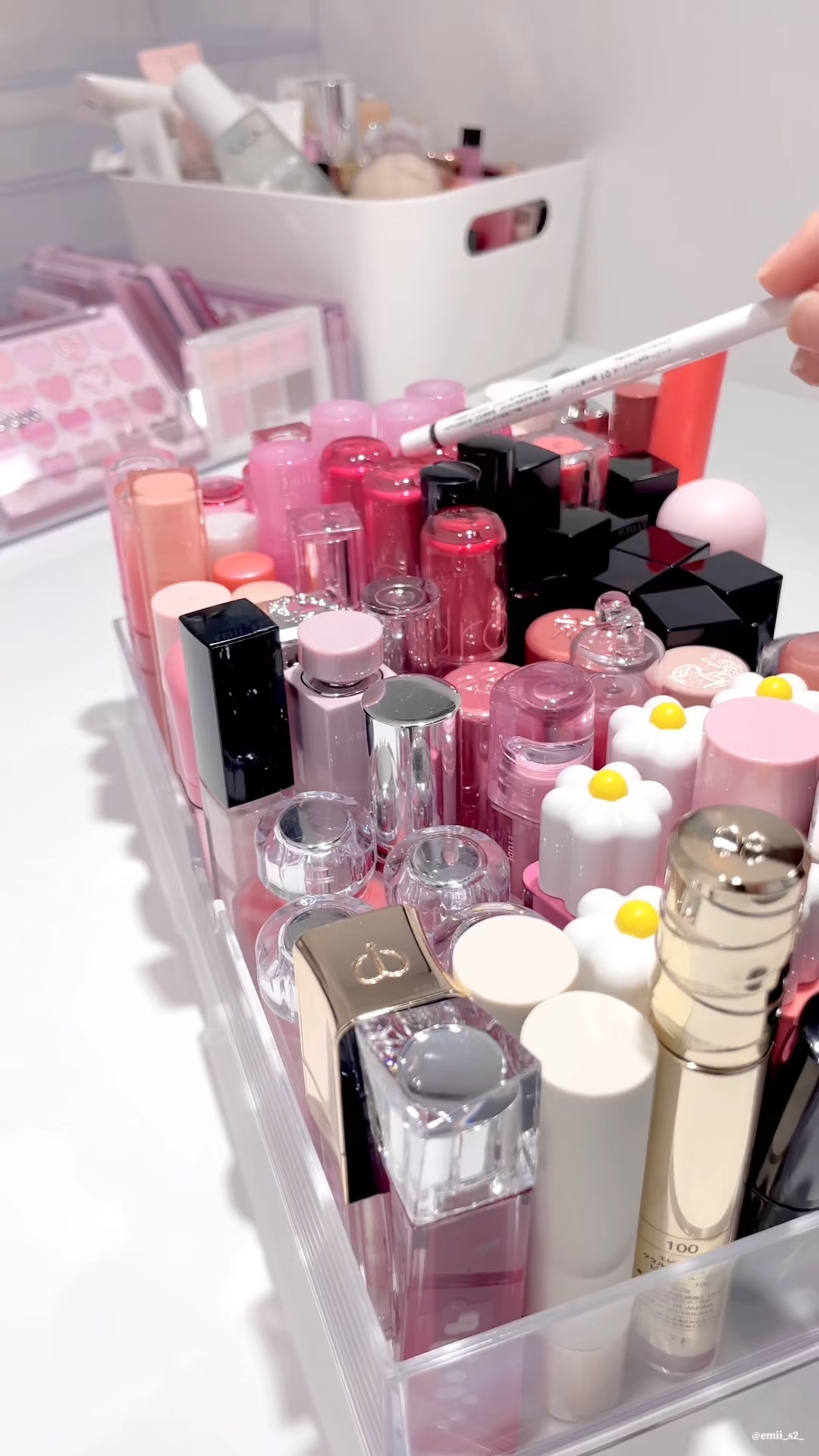 コスメ収納動画チャレンジ②
💖
#コスメオタク　#コスメ好きさんと繋がりたい #コスメ購入品 #生活音　#生活音大会 #asmr 