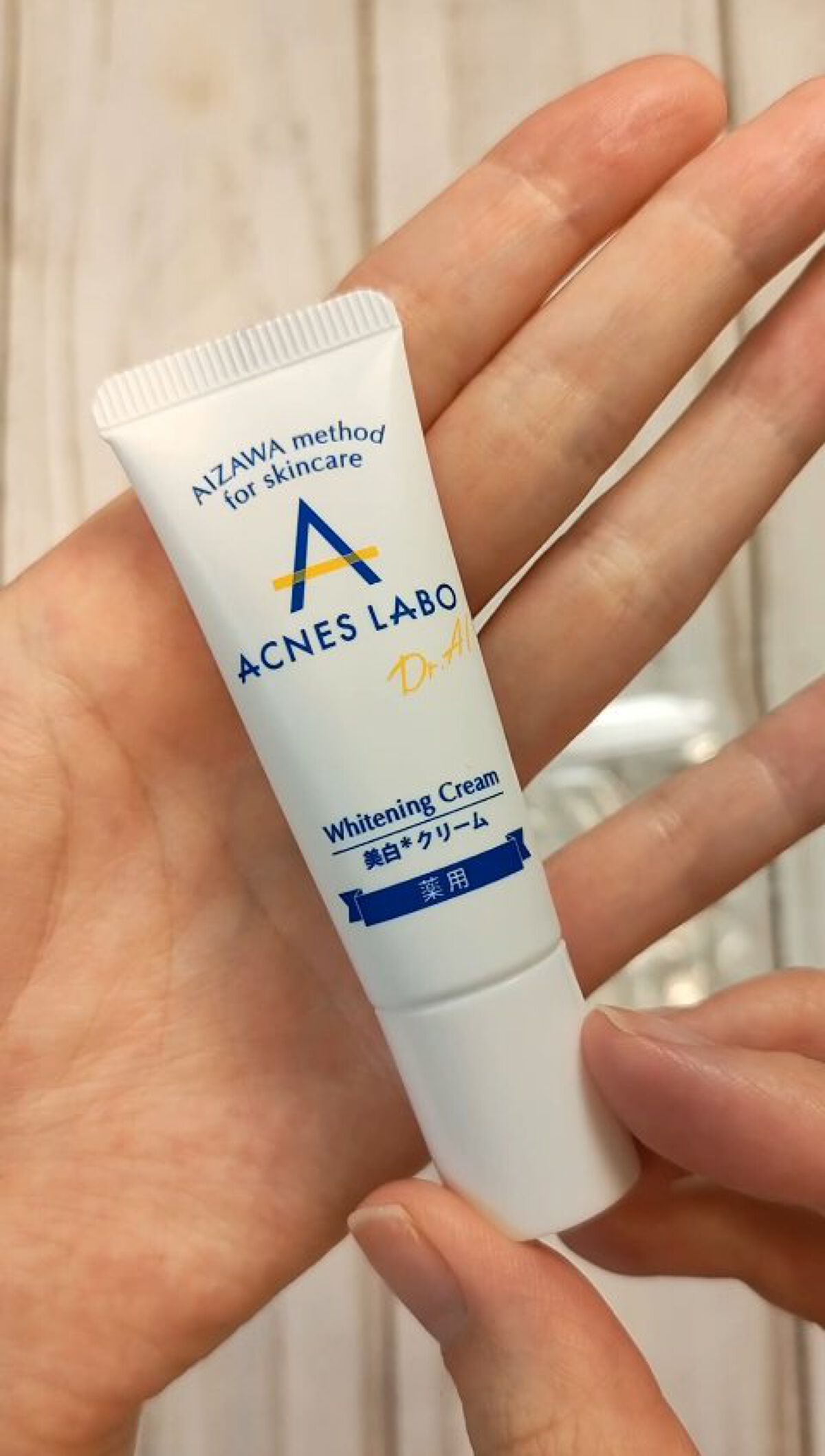 薬用 美白アクネホワイトクリーム 専用パッチ付/アクネスラボ/その他キットセットの動画クチコミ5つ目