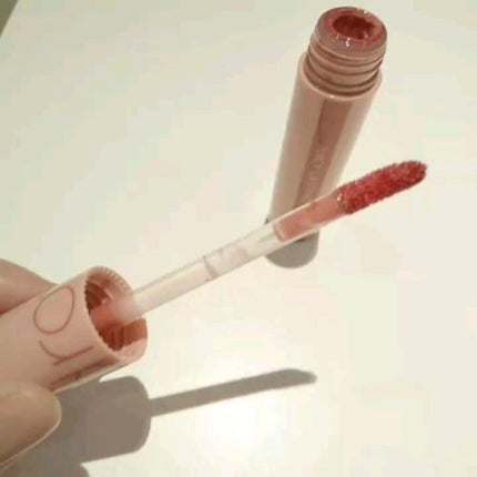 ジューシーラスティングティント/rom&nd/リップティントを使ったクチコミ(1枚目)