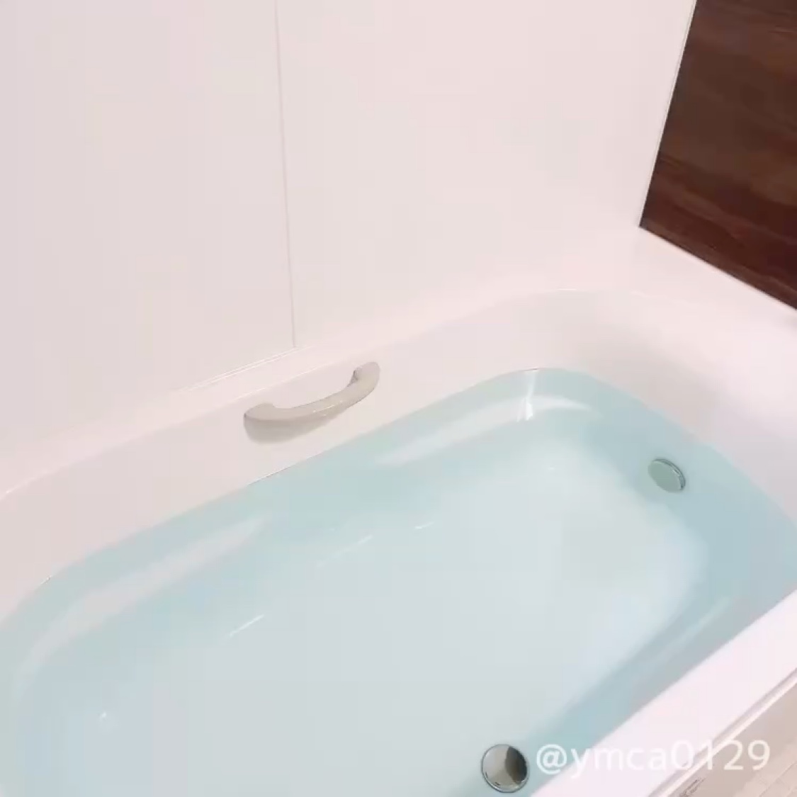 オフロム スパサプリCE ピュアリリーの香り/OFFROM/炭酸系入浴剤の動画クチコミ1つ目