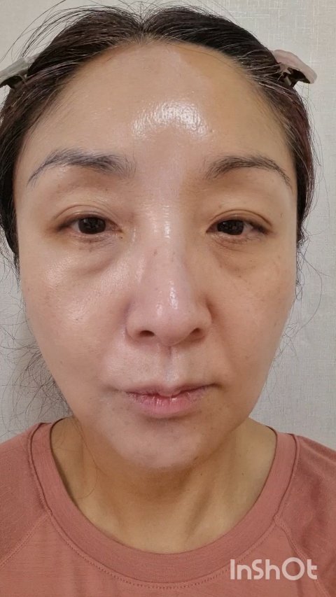 ウォータースプラッシュシカトーンアップクリーム/espoir/化粧下地を使ったクチコミ（3枚目）