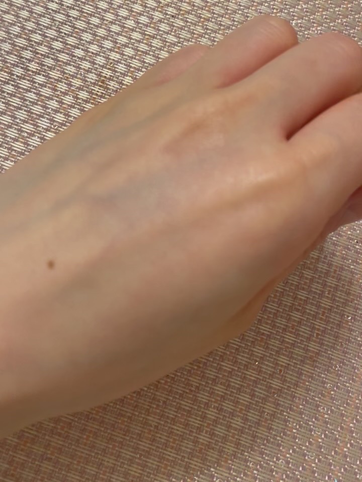 ホワイトトリュフファーストアロマティックスプレーセラム/ダルバ/ミスト状化粧水を使ったクチコミ（3枚目）