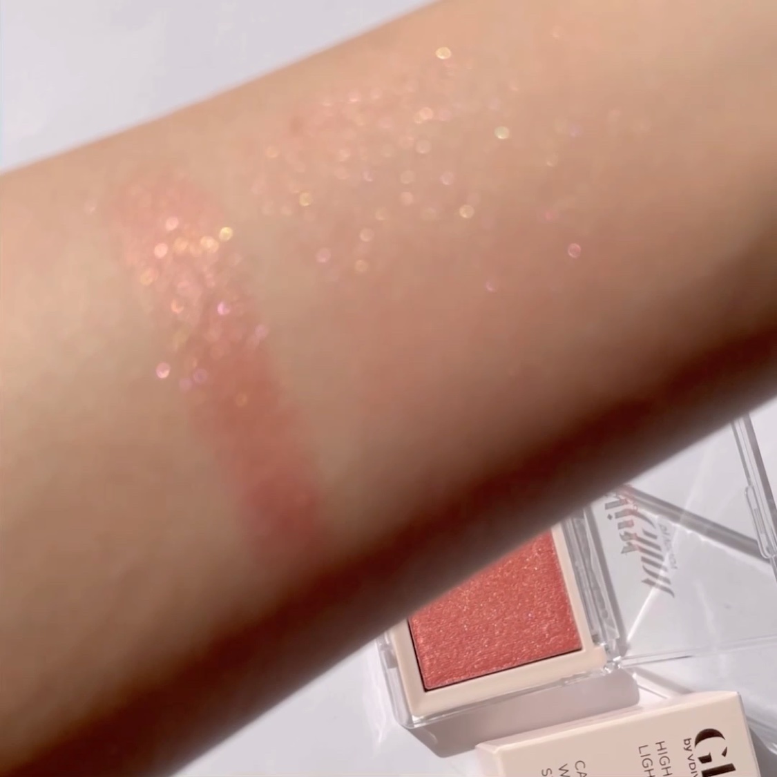 ハイライター/Glint/パウダーハイライトを使ったクチコミ（2枚目）