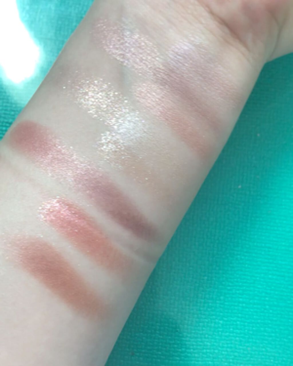 アディクション ザ アイシャドウ/ADDICTION/単色アイシャドウを使ったクチコミ（3枚目）