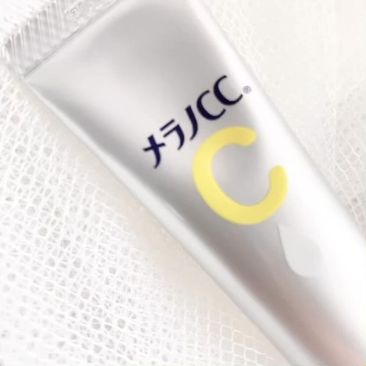 薬用 しみ 集中対策 美容液/メラノCC/美容液の人気ショート動画