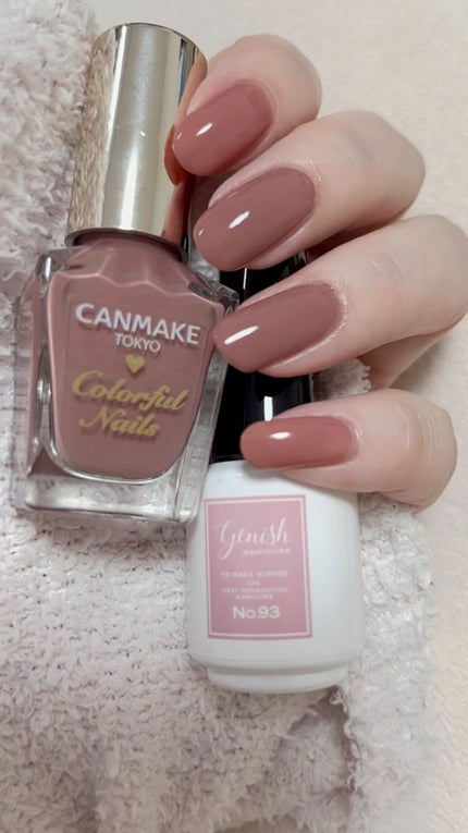 カラフルネイルズ/キャンメイク/マニキュアの人気ショート動画