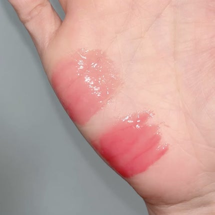 フィー 3Dボリューミンググロス/fwee/リップグロスを使ったクチコミ(4枚目)