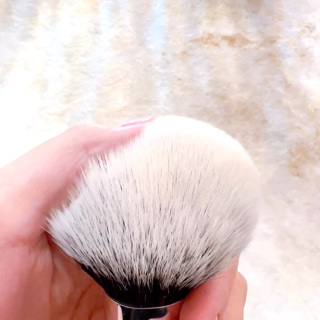 FACE BRUSH/ブリリアージュ/メイクブラシの動画クチコミ2つ目
