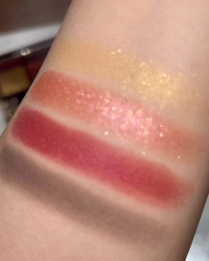 シグニチャー カラー アイズ/SUQQU/アイシャドウパレットの動画クチコミ4つ目