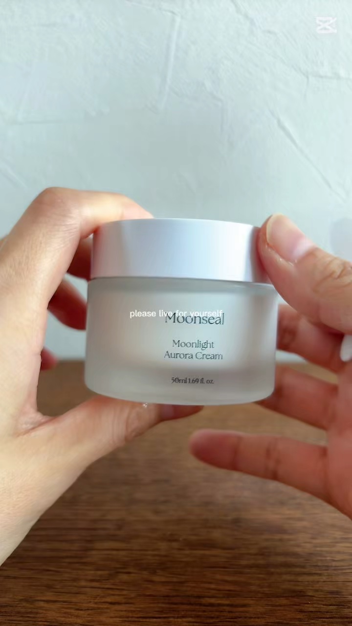 ムーンライトオーロラクリーム/Moonseal/フェイスクリームの動画クチコミ1つ目